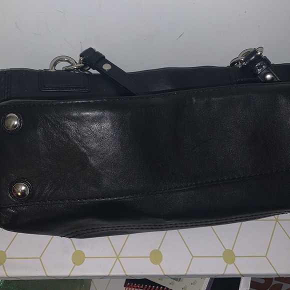 Black Coach purse - Picture 10 of 11